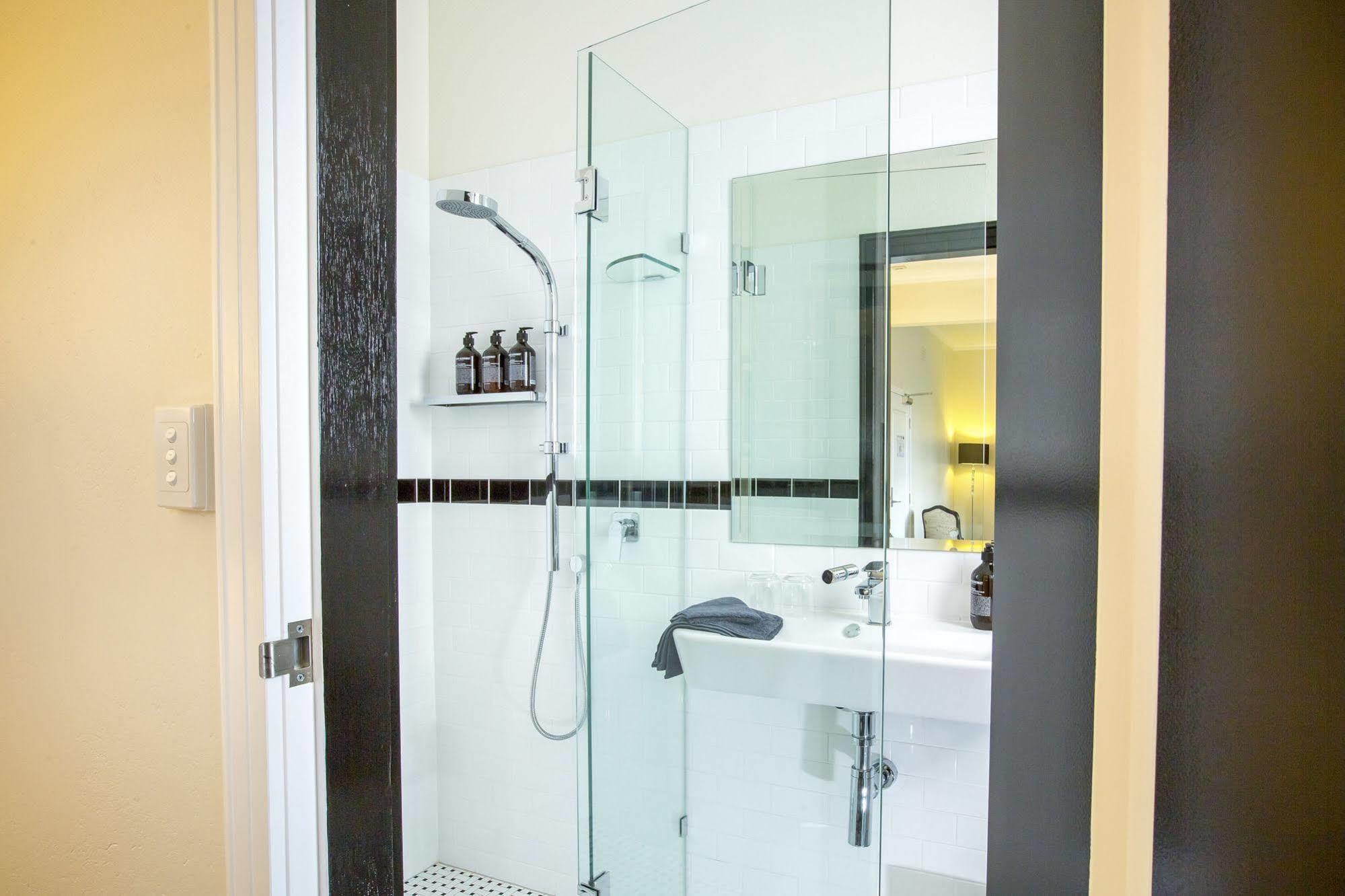 The Commercial Boutique Hotel Tenterfield Buitenkant foto